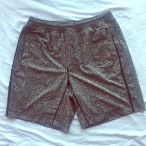Lululemon Linerless Large 9” Pacebreaker shorts